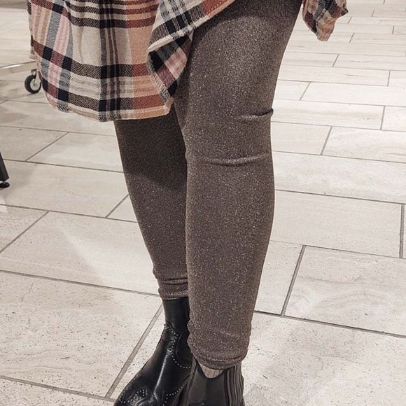 Black Colour - Black Colour Sylvana Leggings