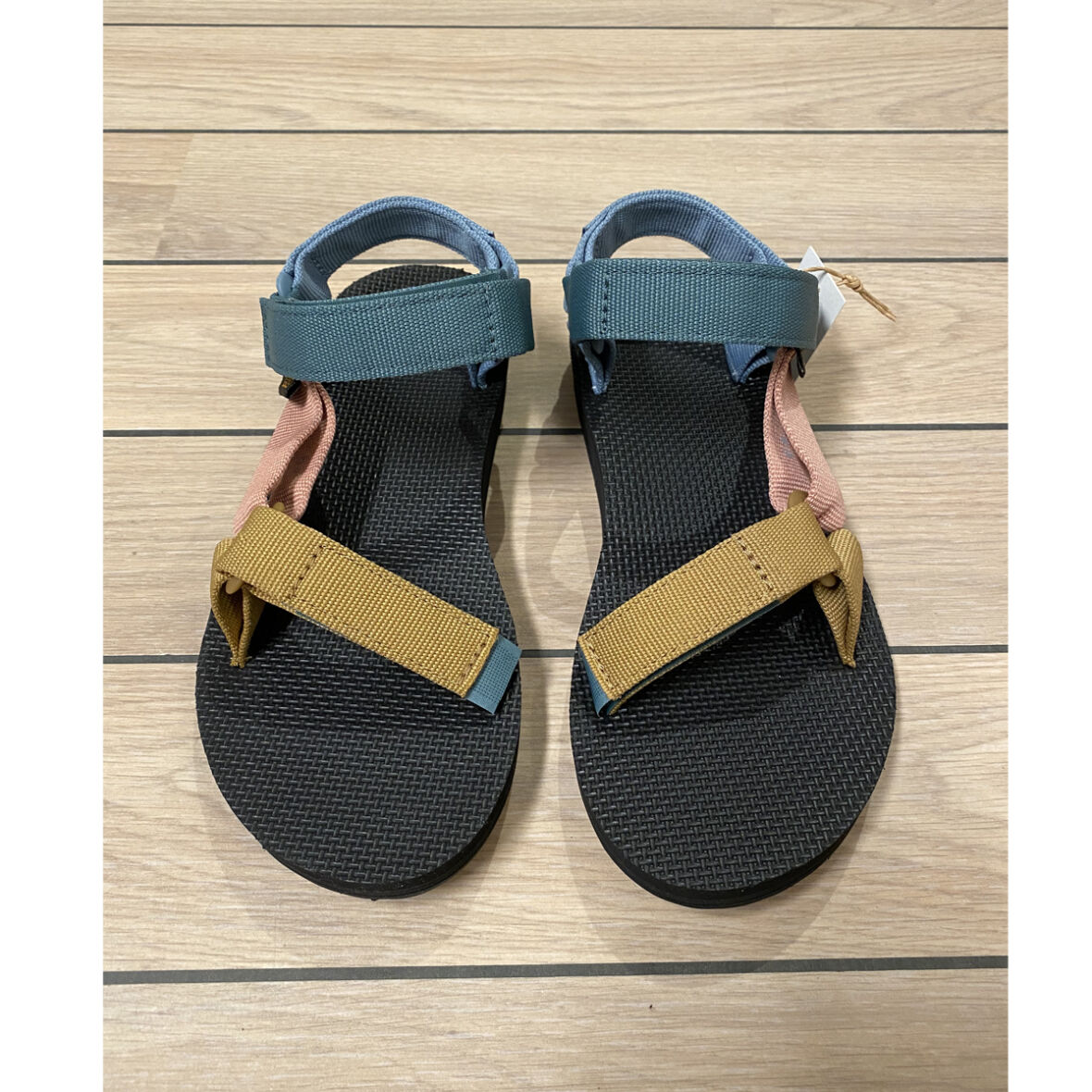 Women's Teva, Universal Slide Sandal – Peltz Shoes