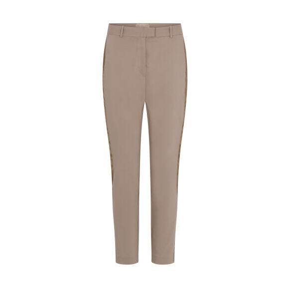 Gustav - Gustav Cane Regular Buks