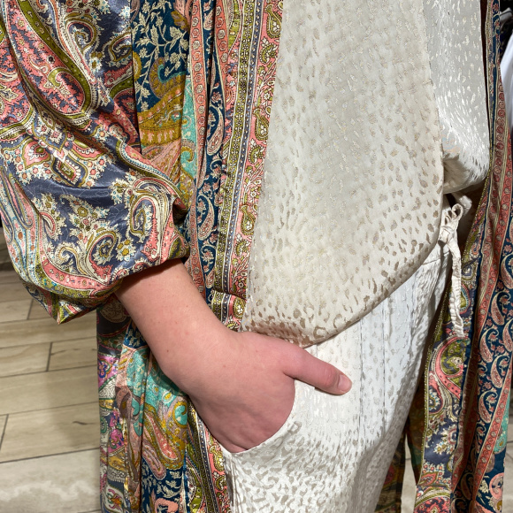 Black Colour - Black Colour Luna Lang Kimono