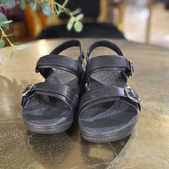 Fitflop - FitFlop Lulu Adjustable Sandaler