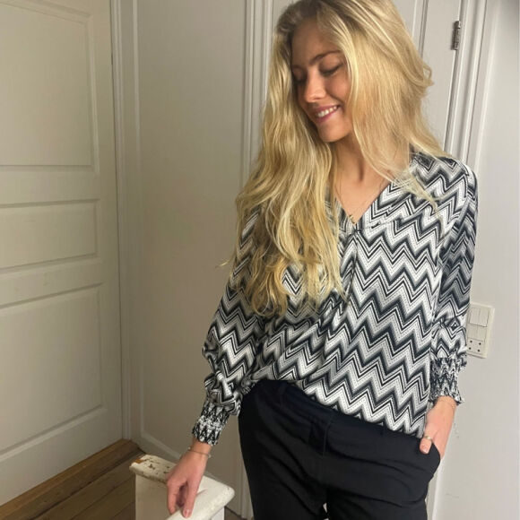 Continue - Continue Lecia Zig Zag Bluse 