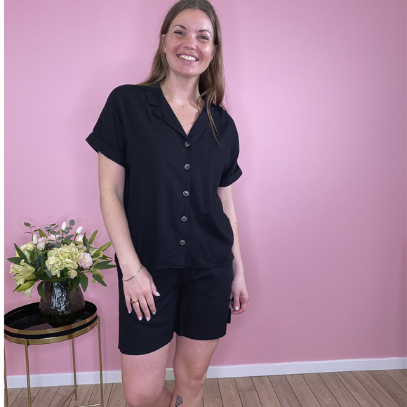 M.E.W - M.E.W. Dias Shorts