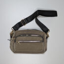 Black Colour - Black Colour Vanda Taske Black Colour - Black Colour Vanda Taske