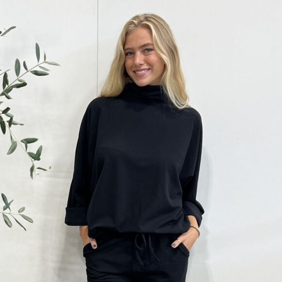 Continue - Continue Karen Bluse