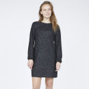 Sisters Point - Sisters Point Nipa Kjole Sisters Point - Sisters Point Nipa Kjole