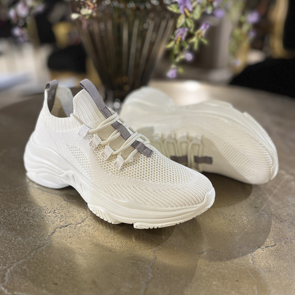 billi bi slip on sneakers