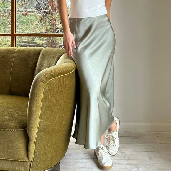 Neo Noir - Neo Noir Bovary Nederdel