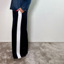 love&divine - Love & Divine Love1284 Buks love&divine - Love & Divine Love1284 Buks