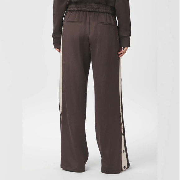 Neo Noir - Neo Noir Puggy Track Buks