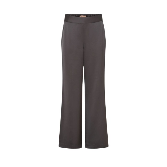 Gustav - Gustav Miya Buks