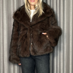 Neo Noir Stephanie Jakke