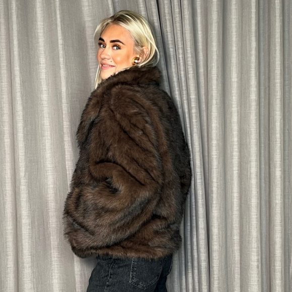 Neo Noir - Neo Noir Stephanie Jakke