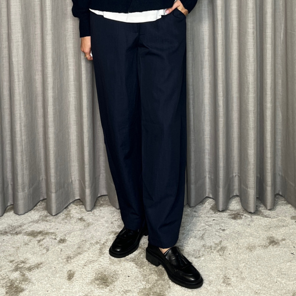 Sisters Point - Sisters Point Gema-pa1 Buks