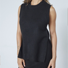 Sisters Point Luca-Ve