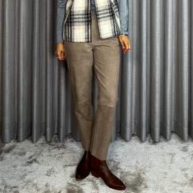 Gustav Gera Suede Buks Gustav Gera Suede Buks