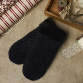 Black Colour Keeley Luffer