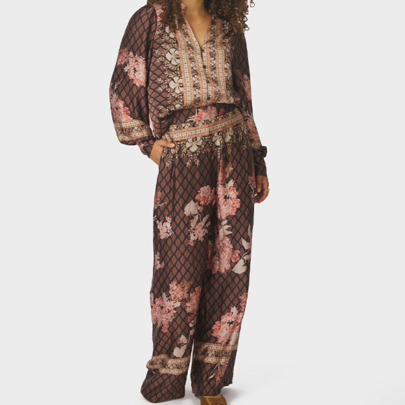 Neo Noir - Neo Noir Massima Paisley Botanical Border Bluse