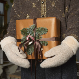 Black Colour Keeley Luffer