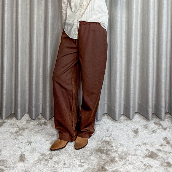 Sisters Point - Sisters Point Gema-pa1 Buks