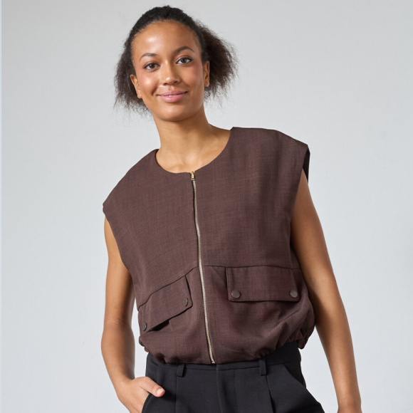 Sisters Point - Sisters Point Garwin- Ve3 Vest