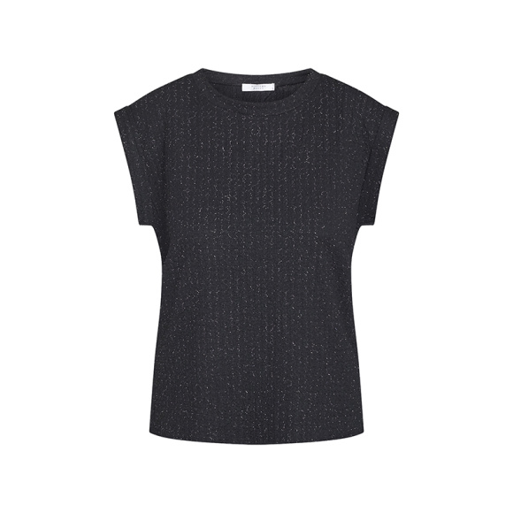 Sisters Point - Sisters Point low-410 Top