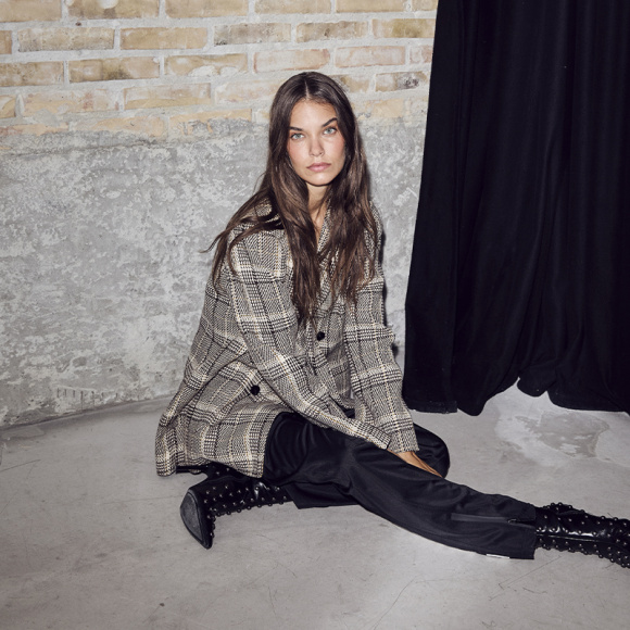 Haute L´amitié - Haute L'amitié Blanket Check Blazer 