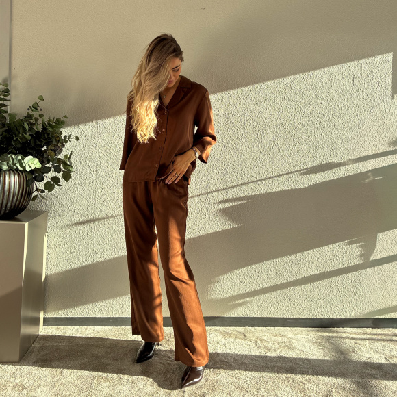 Soft Rebels - Soft Renels SRuma Buks 