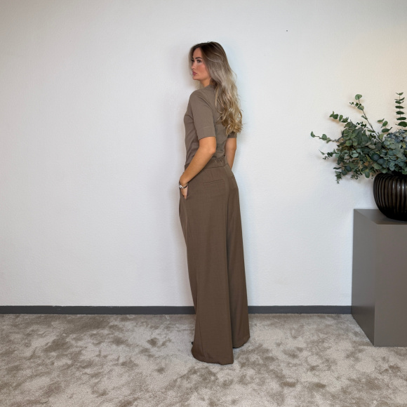 Haute L´amitié - Haute L'amitie Michelle Tailor Tie Buks