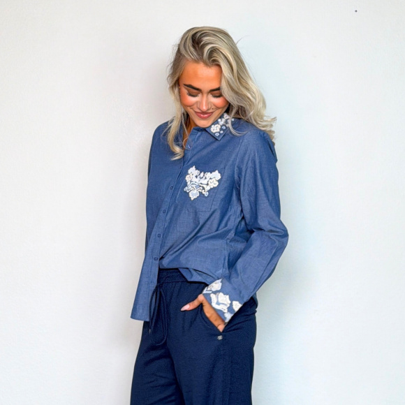 Gustav - Gustav Carmen Embroidery Skjorte