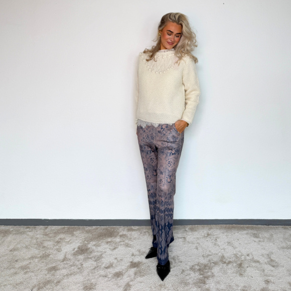 Gustav - Gustav Amola Strik 