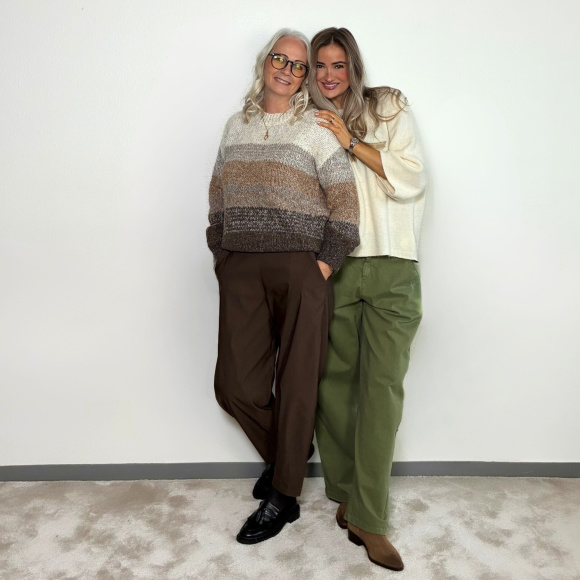 Luxzuz  - Luxzuz Juliane Strik