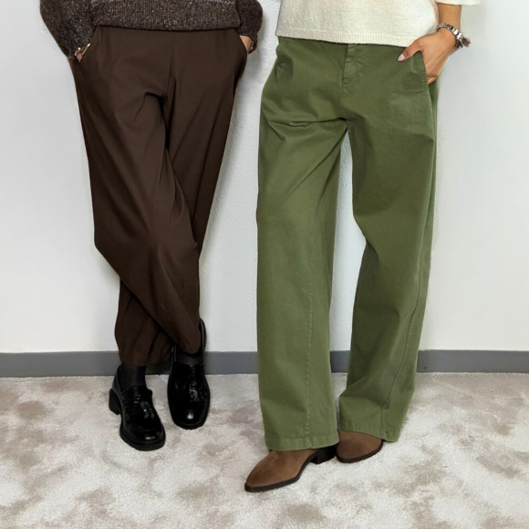 Black Colour - Black Colour Beverly Barrel Buks