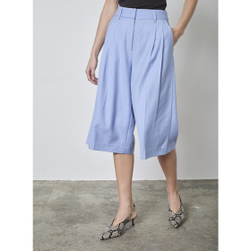 Co'couture Kiana Pin Bermuda Shorts 