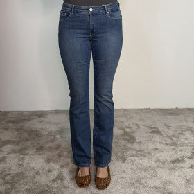 Cero Magic Fit Flared Jeans Cero Magic Fit Flared Jeans