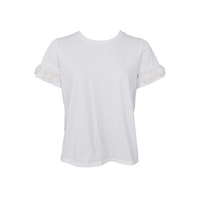 Black Colour May Flowerpatch T-shirt Black Colour May Flowerpatch T-shirt
