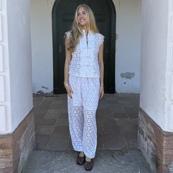 Continue - Continue Molly Lace Top