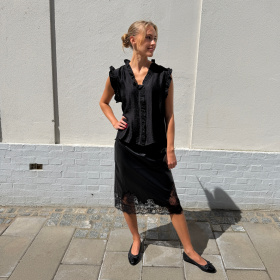 Co'couture Tassy Frill Top